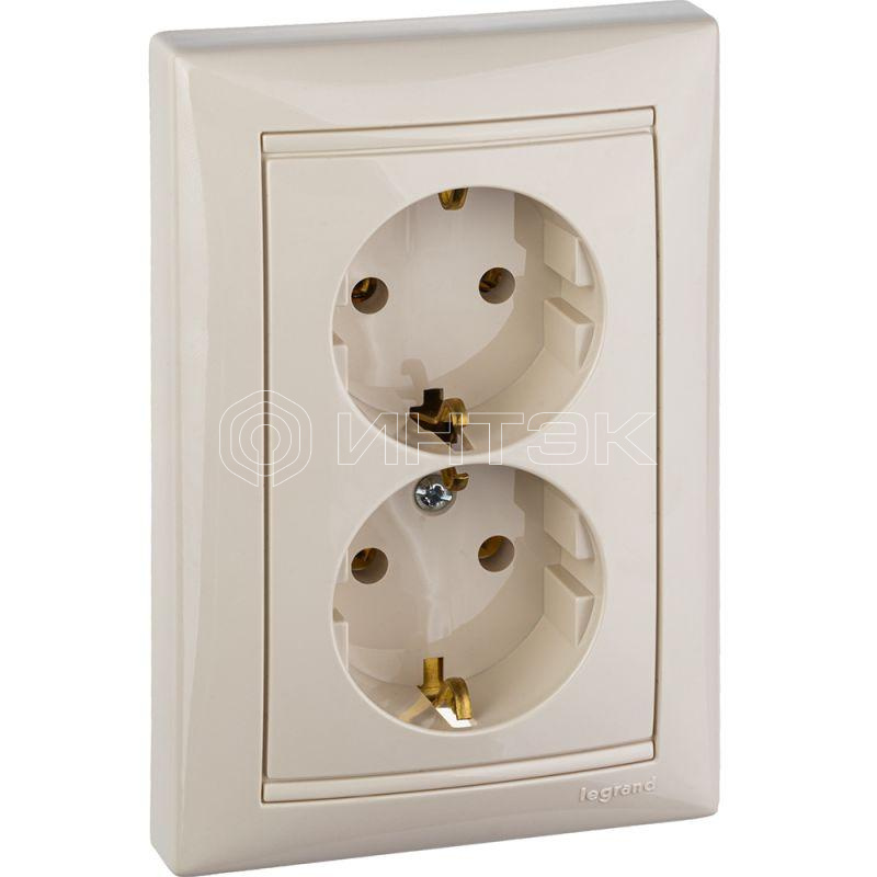 Розетка 2-м СП Valena 16А IP20 2х2P+E с заземл. немецк. стандарт в сборе сл. кость Legrand 774370 изображение, фото