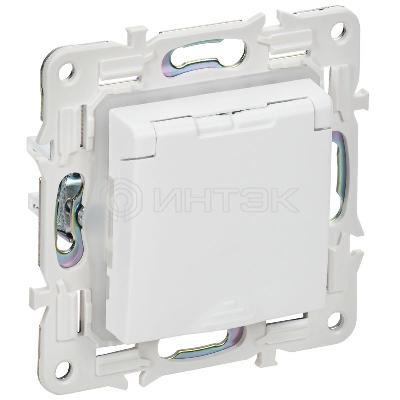 Розетка 1-м SKANDY 16А IP44 с заземл. защ. шторки с крышкой SK-R11W арктич. бел. IEK SK-R16-16-44-K01 изображение, фото