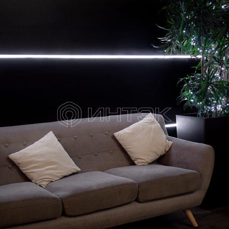 Шнур светодиодный гибкий неон LED SMD 8х16мм 120LED/м односторонний бел. 5м Neon-Night 131-005 изображение, фото
