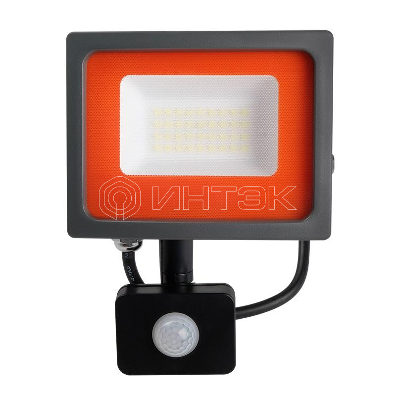 Прожектор светодиодный PFL-SC  Systeme ElectricNSOR 30Вт 6500К IP54 190-260В ДО закален. матов. стекло датчик движения инфракрасный JazzWay 5001411 изображение, фото