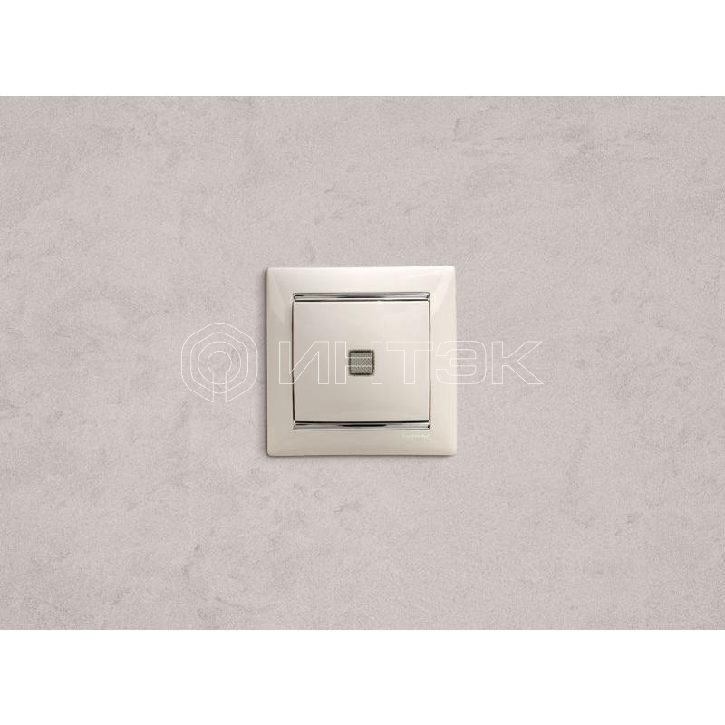 Выключатель 1-кл. СП Valena 10А IP31 250В с зел. индикацией механизм бел. IEK 774410 изображение, фото
