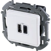 Устройство зарядное Inspiria с 2-мя USB разьемами A и C 240В/5В 3000мА бел. IEK 673760 изображение, фото